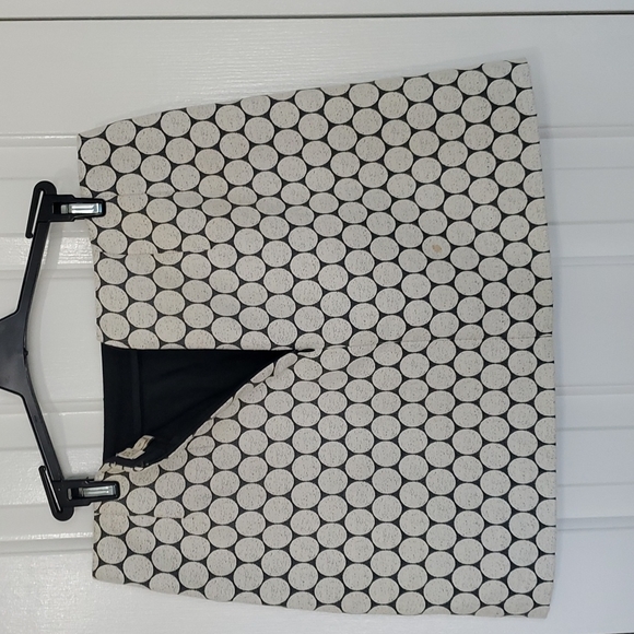 J. Crew Jacquard Polka Dot Mini Skirt - Size 6 - Picture 5 of 6